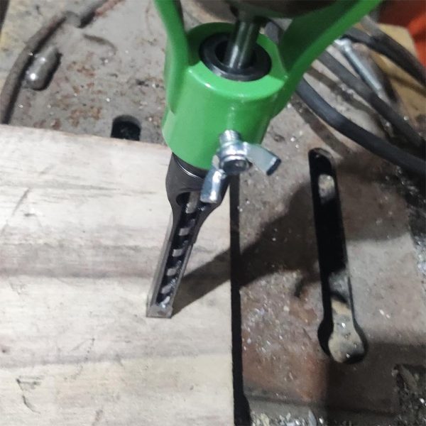 RJSQAQE Square Hole Drill Mounting Bracket Green Durable-3